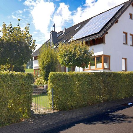 Apartment In Eslohe With Terrace Buitenkant foto