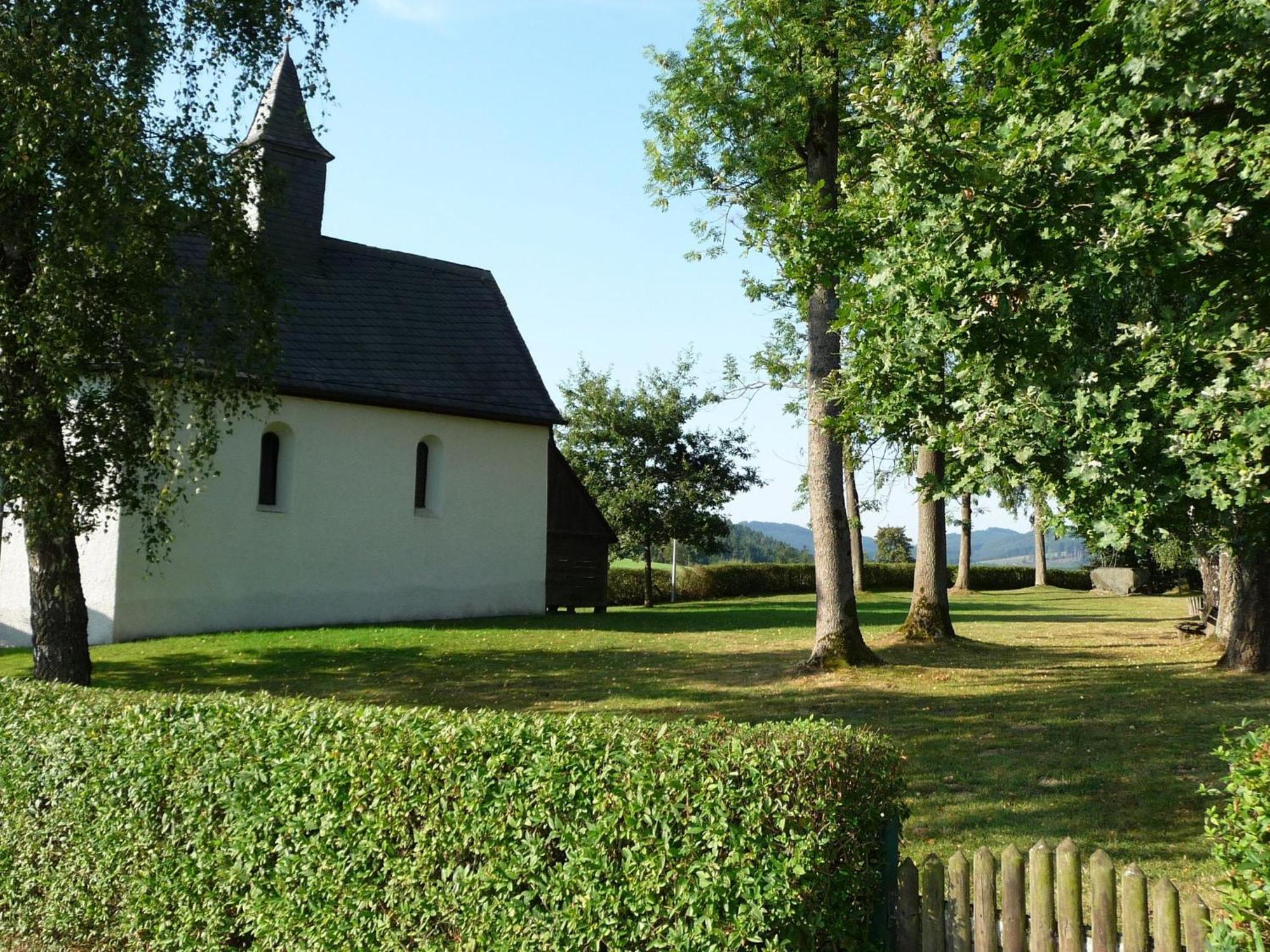 Apartment In Eslohe With Terrace Buitenkant foto