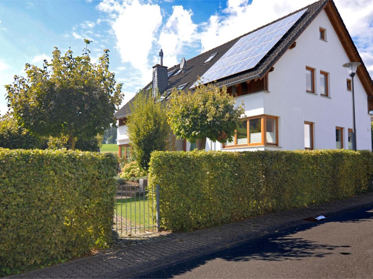Apartment In Eslohe With Terrace Buitenkant foto