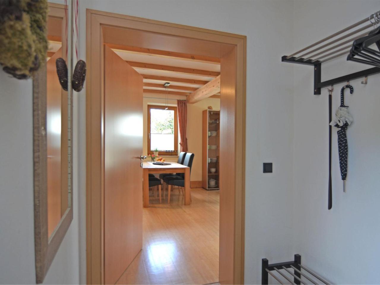 Apartment In Eslohe With Terrace Buitenkant foto